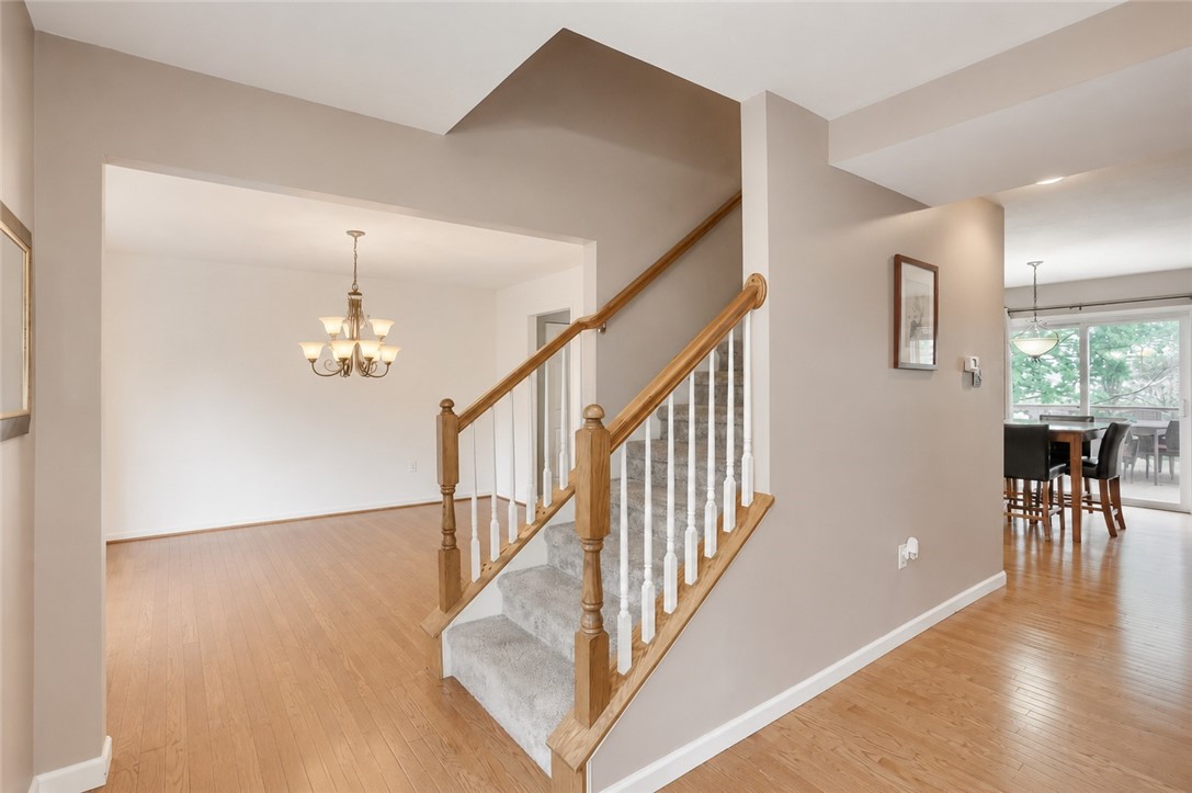 1871 Pioneer Dr