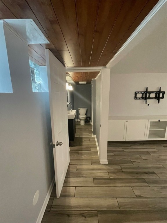 Mt Lebanon, Pennsylvania 15216, United States, 3 Bedrooms Bedrooms, ,3 BathroomsBathrooms,Residential,Active,176646