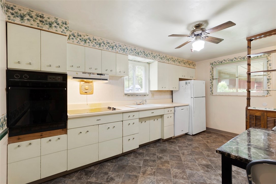 1023 Harrison Street St, Bethel Park, Pennsylvania image 8