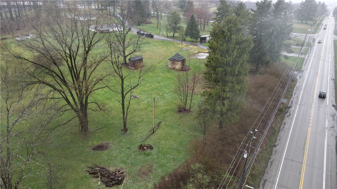 54 Old Dinnerbell Rd, Farmington, Pennsylvania image 35