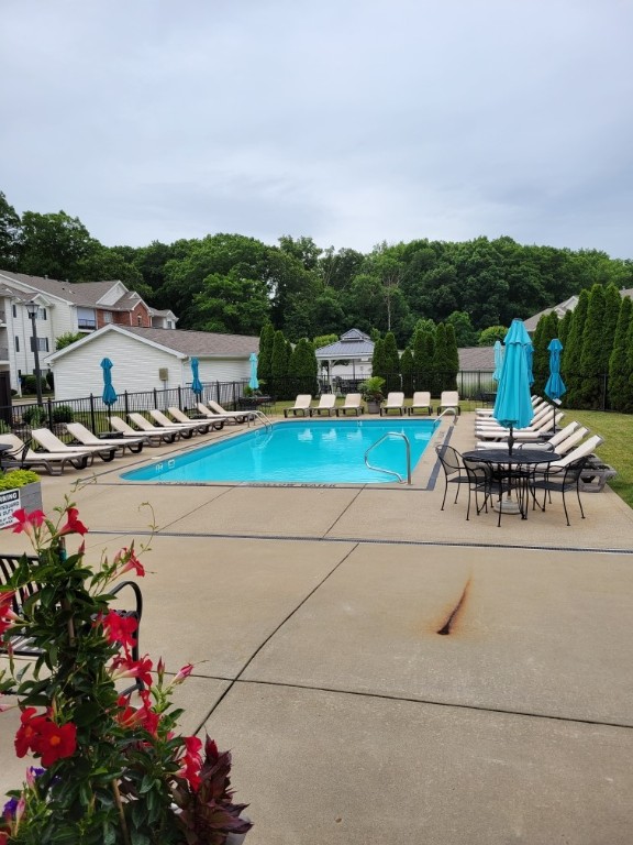 550 Hidden Ridge Court Ct #203, South Park, Pennsylvania image 18