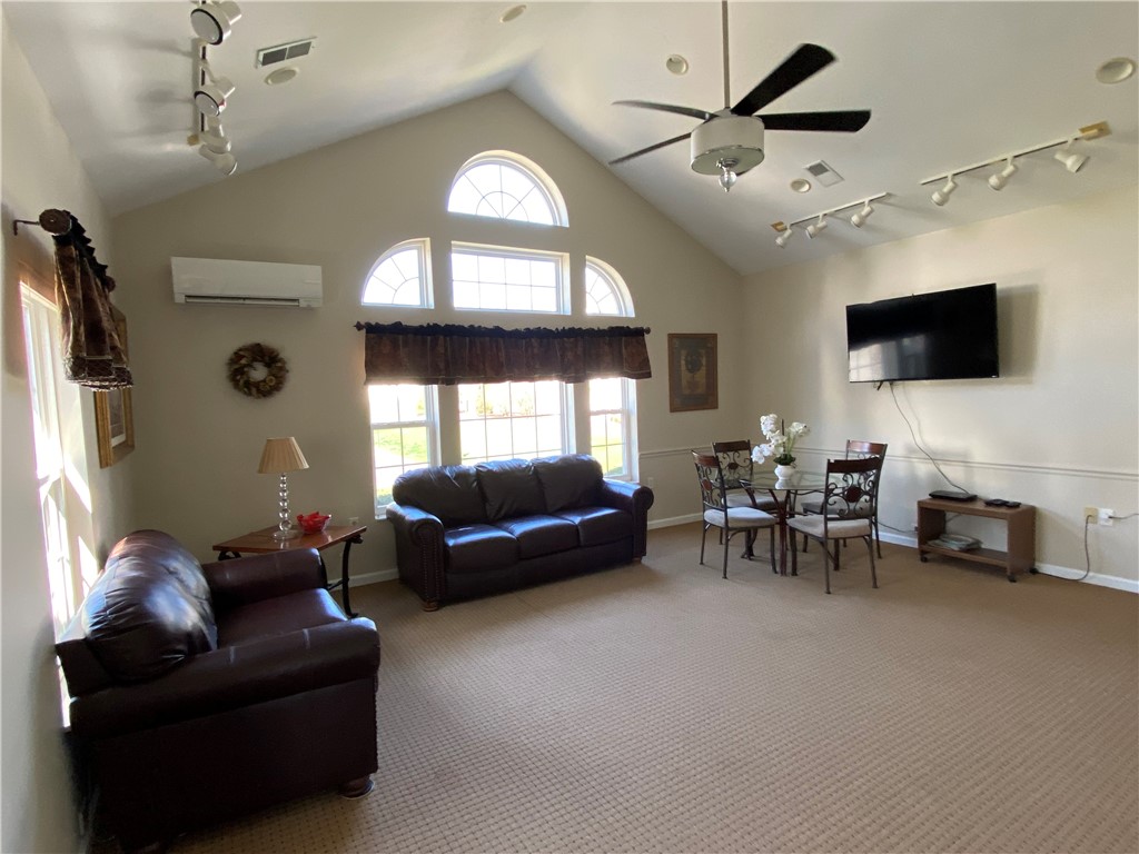 550 Hidden Ridge Court Ct #203, South Park, Pennsylvania image 22