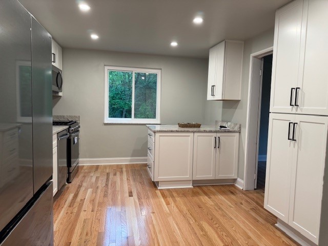 111 Greyfriar Dr