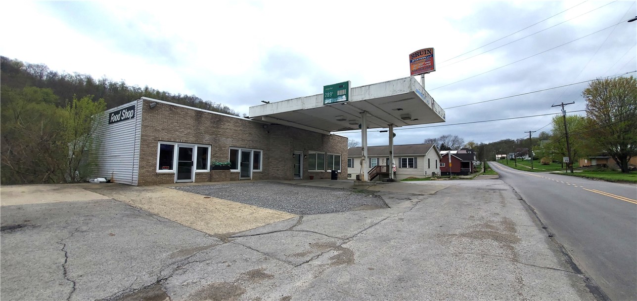 163 Main St