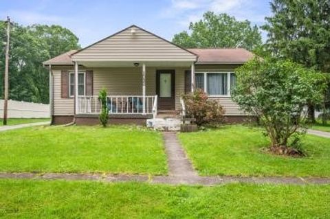 1090-94 N Darby Road Hermitage PA 16148