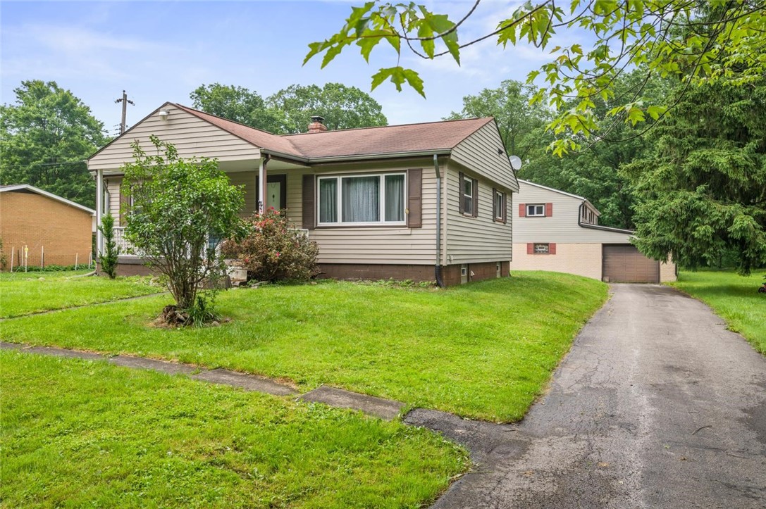 1090-94 N Darby Road