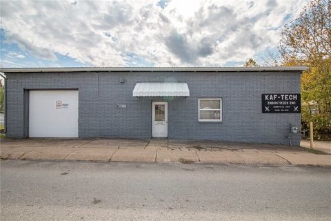 1010 Harrison Ave Jeannette PA 15644