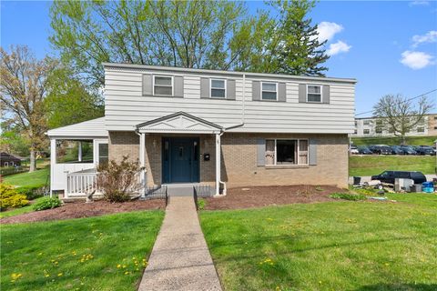Photo of 4922 Mcanulty Rd, Pittsburgh, PA 15236 (MLS # 1748983)