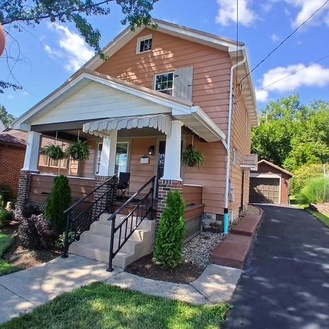Homes For Sale - 110 W Garfield Ave Ave<br/> Lawrence County, New Castle, PA 16105