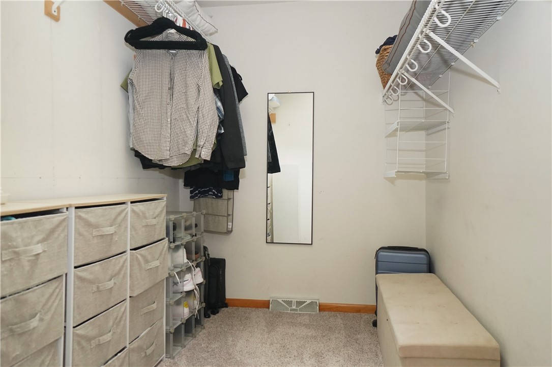 Cranberry Twp, Pennsylvania 16066, United States, 4 Bedrooms Bedrooms, ,3 BathroomsBathrooms,Residential,Active,165663