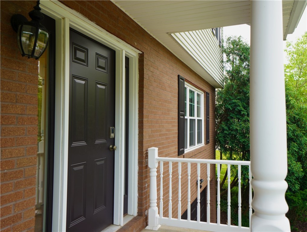 Cranberry Twp, Pennsylvania 16066, United States, 4 Bedrooms Bedrooms, ,3 BathroomsBathrooms,Residential,Active,165663