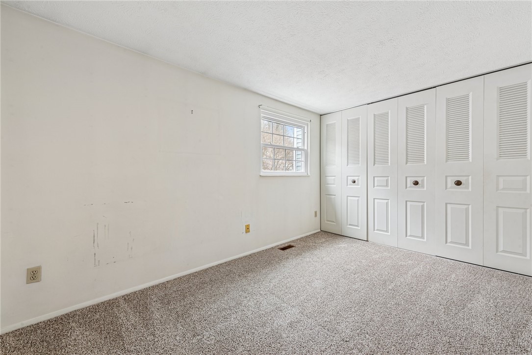 11 Shadow Drive Dr, Whitehall, Pennsylvania image 13