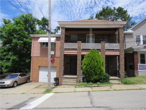 Photo of 162 Parkfield St, Pittsburgh, PA 15210 (MLS # 1763187)