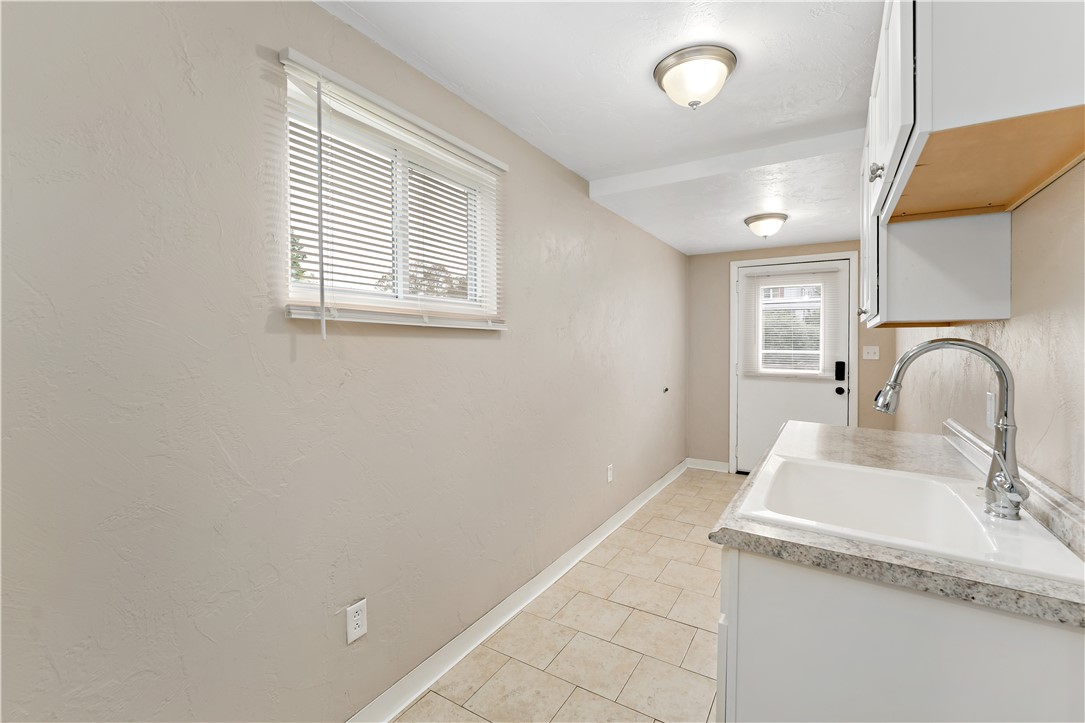 Elizabeth Twp/Boro, Pennsylvania 15037, United States, 2 Bedrooms Bedrooms, ,1 BathroomBathrooms,Residential,Active,222537