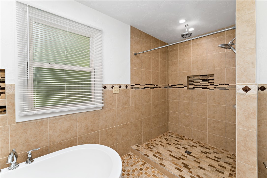 Elizabeth Twp/Boro, Pennsylvania 15037, United States, 2 Bedrooms Bedrooms, ,1 BathroomBathrooms,Residential,Active,222537