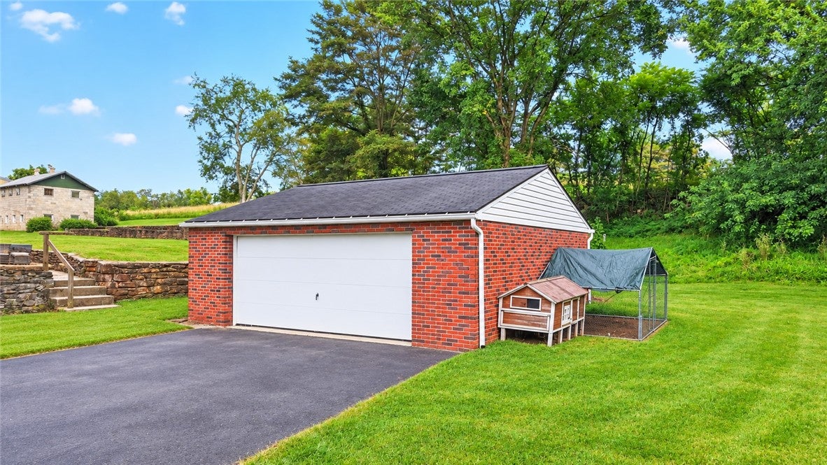 1293 Rostraver Road