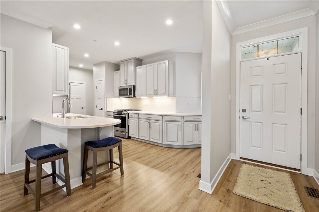 Whitehall, Pennsylvania 15234, United States, 3 Bedrooms Bedrooms, ,4 BathroomsBathrooms,Residential,Active,235152