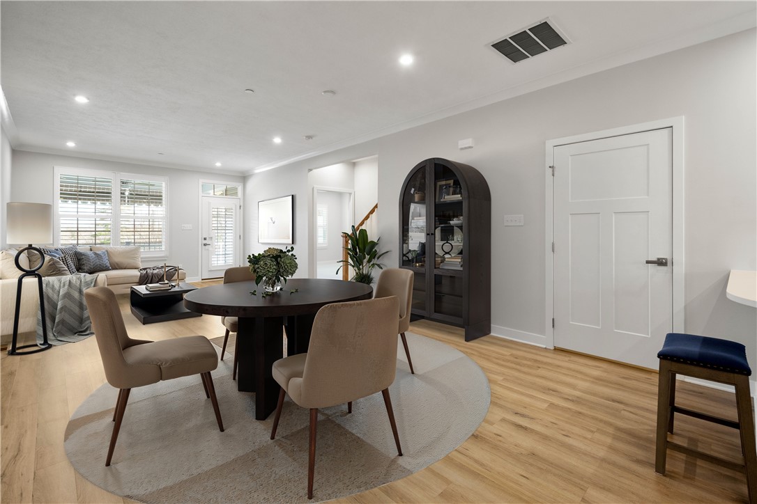 Whitehall, Pennsylvania 15234, United States, 3 Bedrooms Bedrooms, ,4 BathroomsBathrooms,Residential,Active,235152