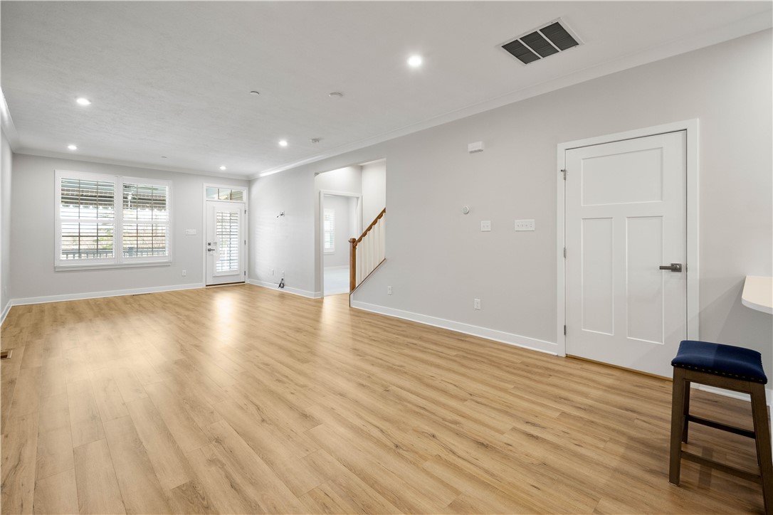 Whitehall, Pennsylvania 15234, United States, 3 Bedrooms Bedrooms, ,4 BathroomsBathrooms,Residential,Active,235152