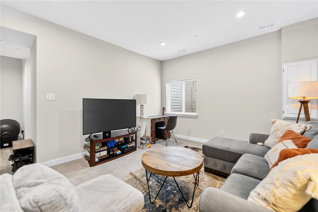 Jackson Twp, Pennsylvania 16063, United States, 3 Bedrooms Bedrooms, ,3 BathroomsBathrooms,Residential,Active,167790