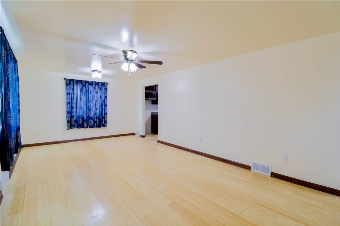 1282 Cook School Rd Rd, Bridgeville, Pennsylvania image 3