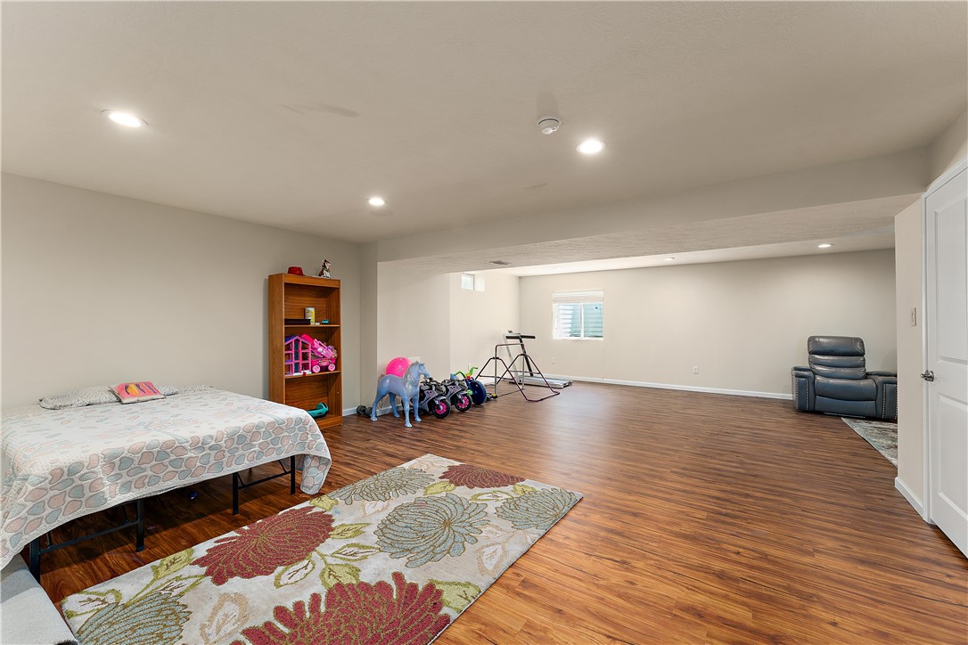 Pine Twp, Pennsylvania 15090, United States, 4 Bedrooms Bedrooms, ,4 BathroomsBathrooms,Residential,Active,167259