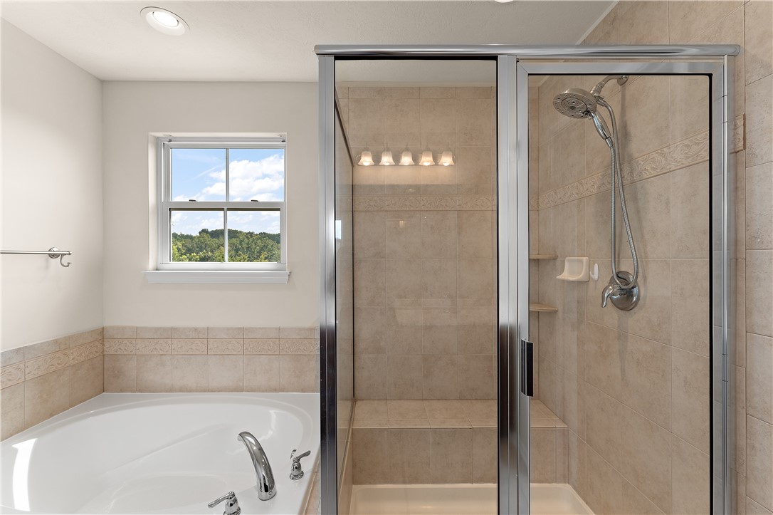 Pine Twp, Pennsylvania 15090, United States, 4 Bedrooms Bedrooms, ,4 BathroomsBathrooms,Residential,Active,167259