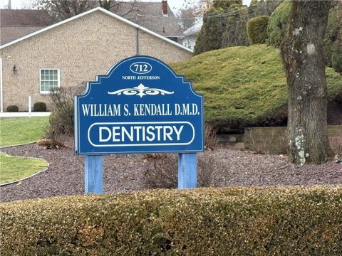712 N Jefferson St New Castle/6th PA 16101