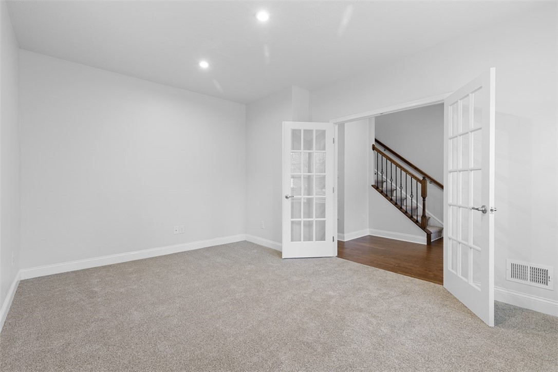 Marshall, Pennsylvania 16046, United States, 3 Bedrooms Bedrooms, ,3 BathroomsBathrooms,Residential,Active,225164