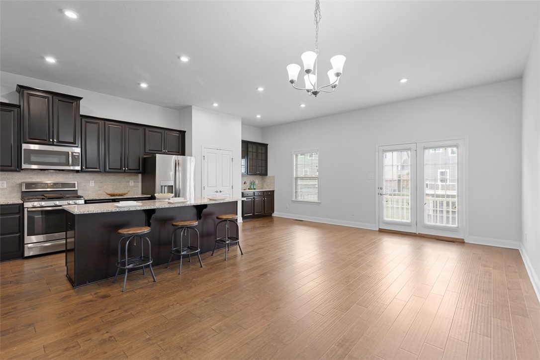 Marshall, Pennsylvania 16046, United States, 3 Bedrooms Bedrooms, ,3 BathroomsBathrooms,Residential,Active,225164