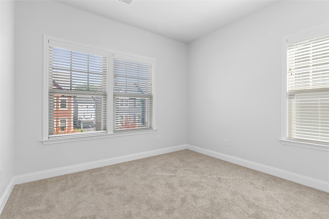 Marshall, Pennsylvania 16046, United States, 3 Bedrooms Bedrooms, ,3 BathroomsBathrooms,Residential,Active,225164