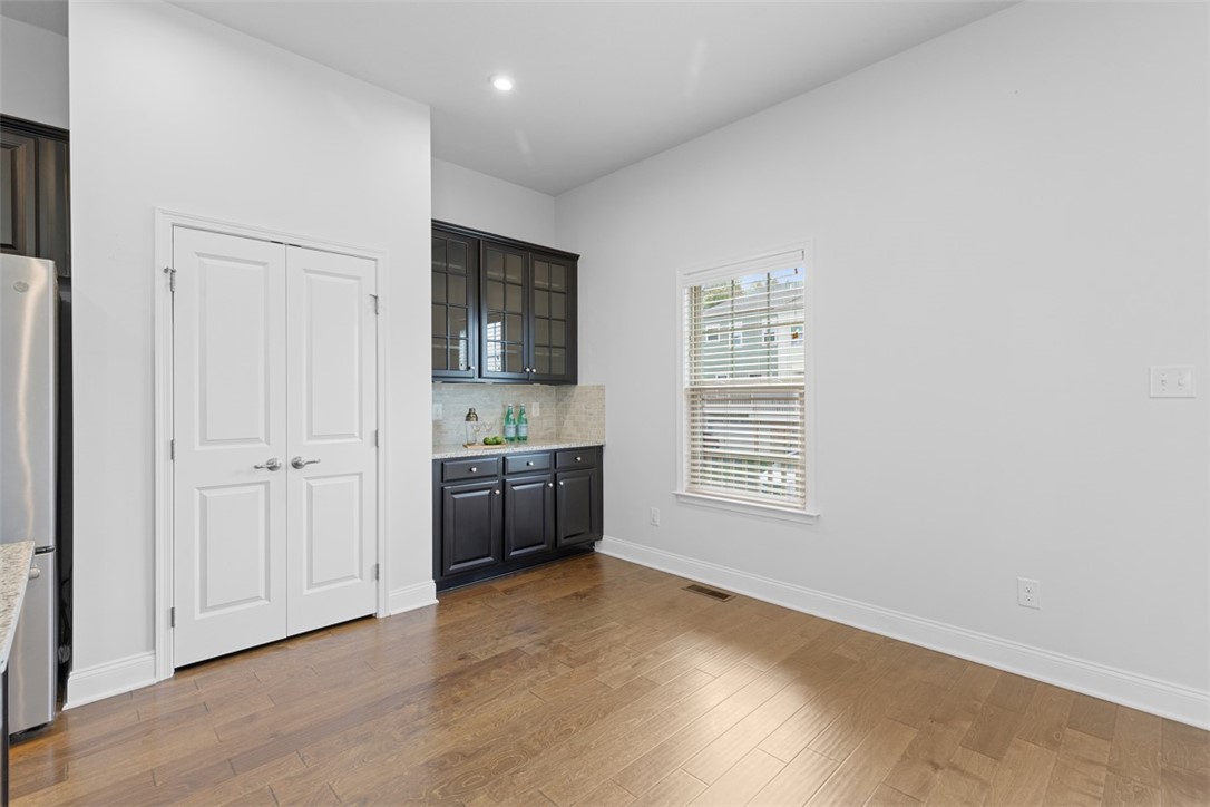 Marshall, Pennsylvania 16046, United States, 3 Bedrooms Bedrooms, ,3 BathroomsBathrooms,Residential,Active,225164