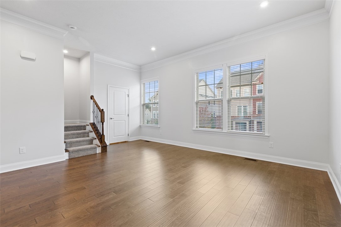 Marshall, Pennsylvania 16046, United States, 3 Bedrooms Bedrooms, ,3 BathroomsBathrooms,Residential,Active,225164