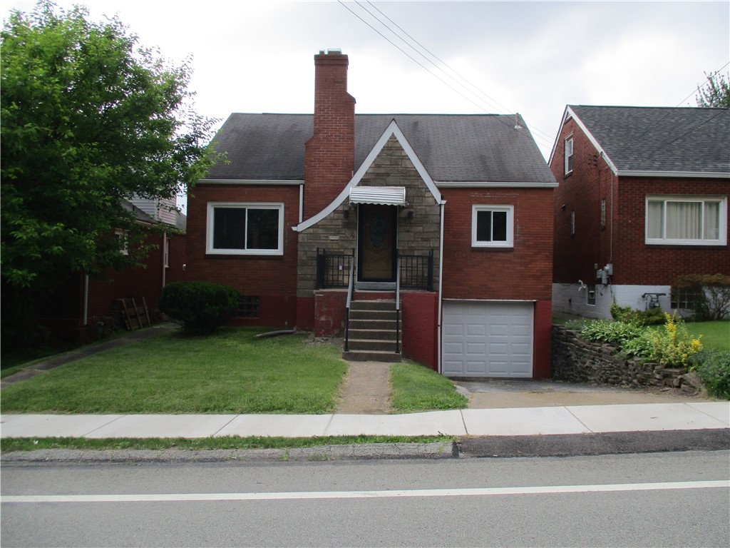 Photo 1 of 22 of 303 Commonwealth Ave. house