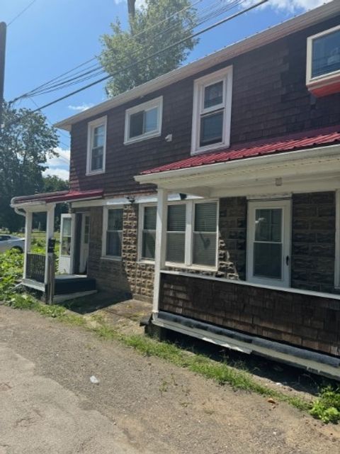 Photo of 214 5th Ave, New Kensington, PA 15068 (MLS # 1733392)