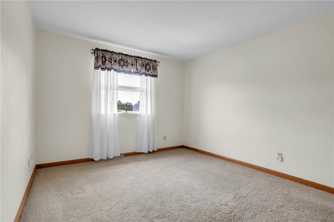 Middlesex Twp, Pennsylvania 16059, United States, 4 Bedrooms Bedrooms, ,4 BathroomsBathrooms,Residential,Active,217894