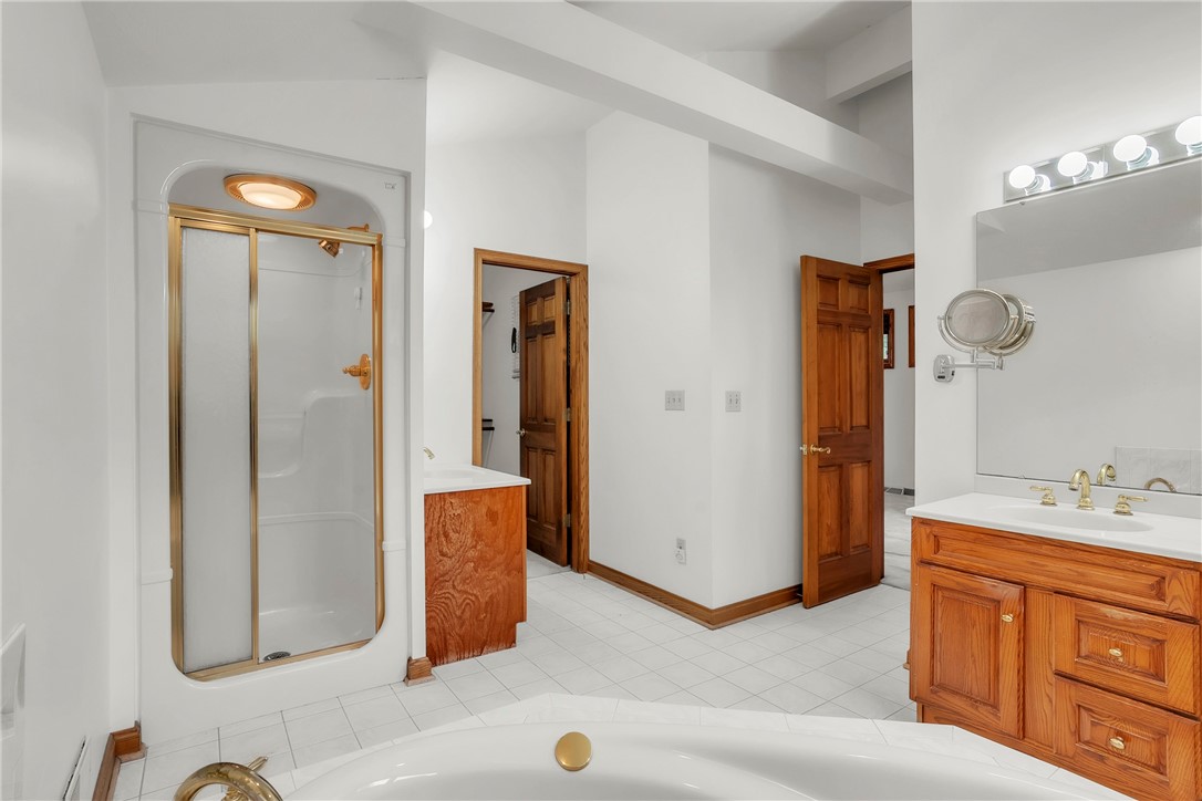 Middlesex Twp, Pennsylvania 16059, United States, 4 Bedrooms Bedrooms, ,4 BathroomsBathrooms,Residential,Active,217894