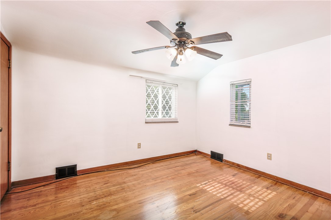 5251 Meadowgreen Drive Dr, Whitehall, Pennsylvania image 18
