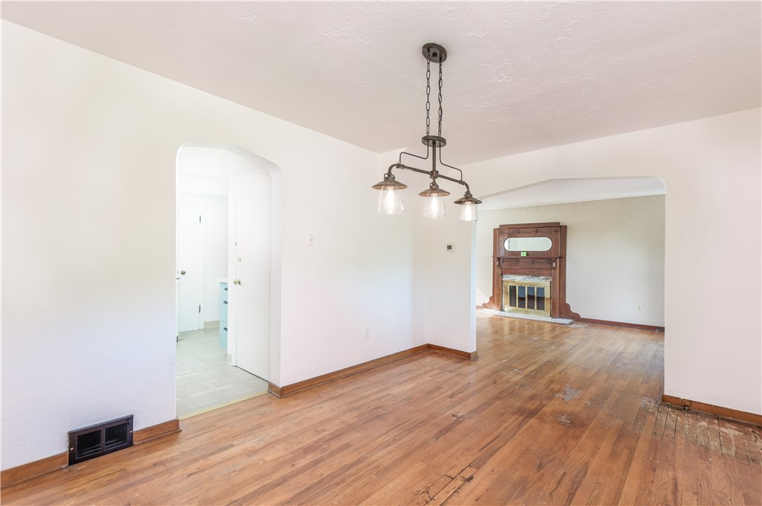 5251 Meadowgreen Drive Dr, Whitehall, Pennsylvania image 10