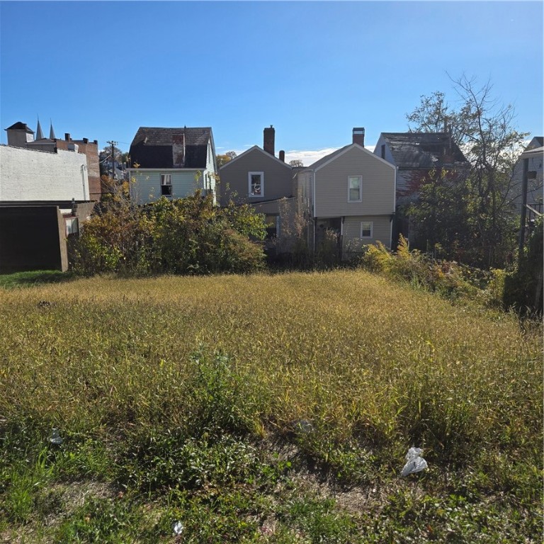 Photo 1 of 1 — 722 Excelsior St, Allentown, PA 15210