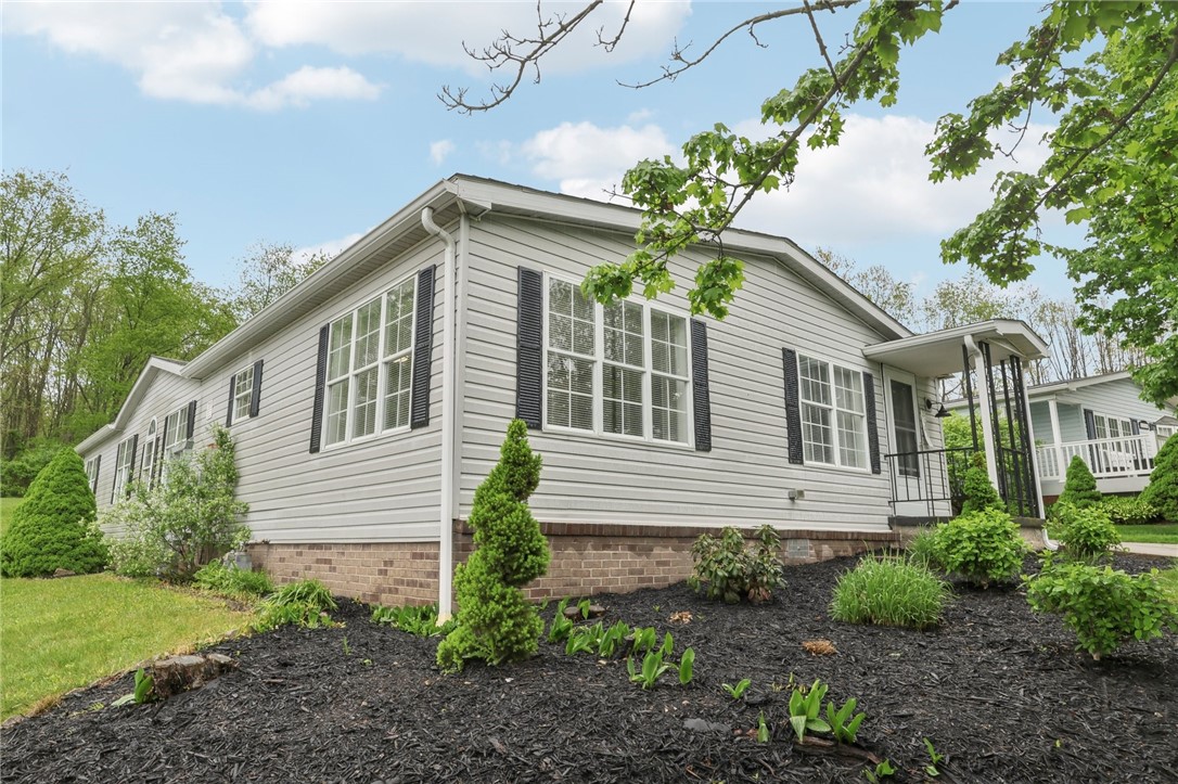 131 Rock Lake Dr