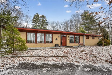 Photo of 290 Maple Dr, Greensburg, PA 15601 (MLS # 1735247)