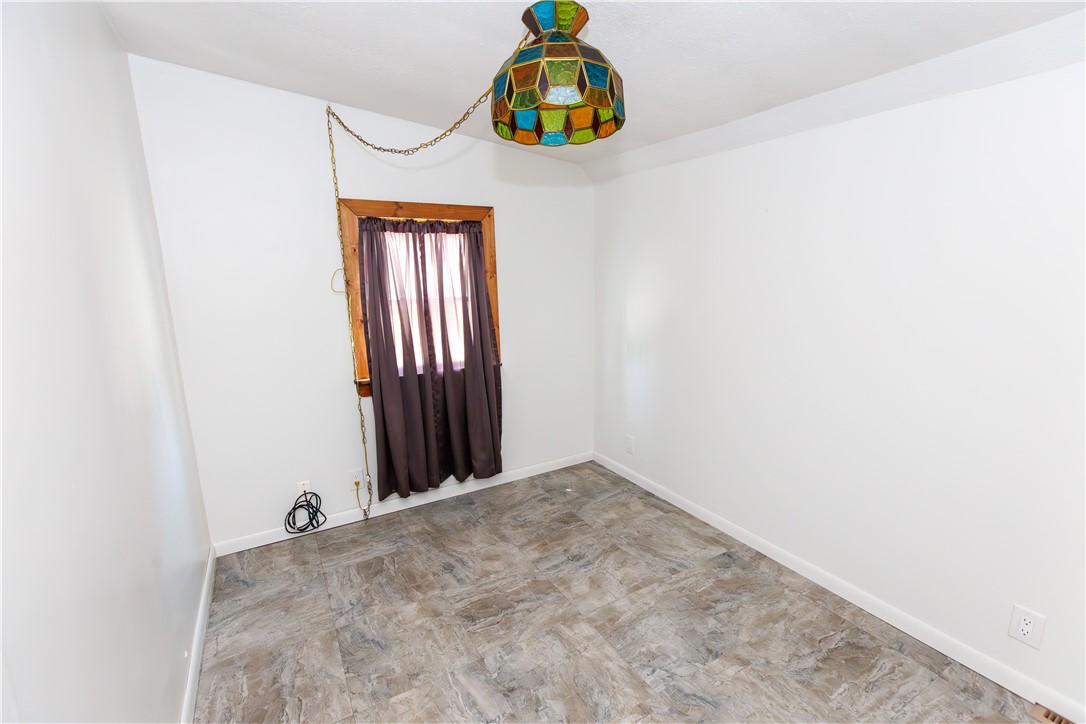 761 Dawson St St, California, Pennsylvania image 11