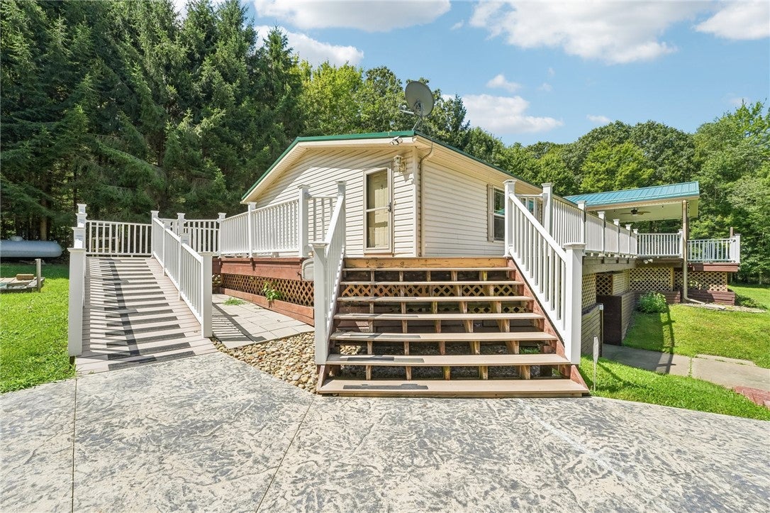 953 Gibson Hill Road