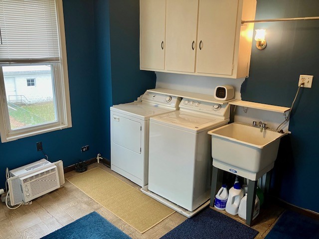 Westmont Hilltop School District, Pennsylvania 15905, United States, 3 Bedrooms Bedrooms, ,2 BathroomsBathrooms,Residential,Pending,7791