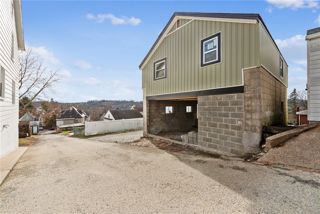 627 Spruce St St, Irwin, Pennsylvania image 32