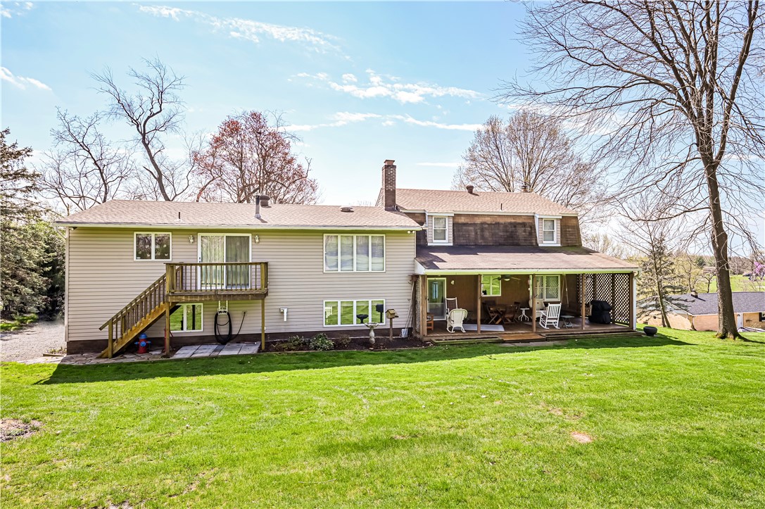 Hempfield Twp - Wml, Pennsylvania 15672, United States, 5 Bedrooms Bedrooms, ,3 BathroomsBathrooms,Residential,Contingent,53418