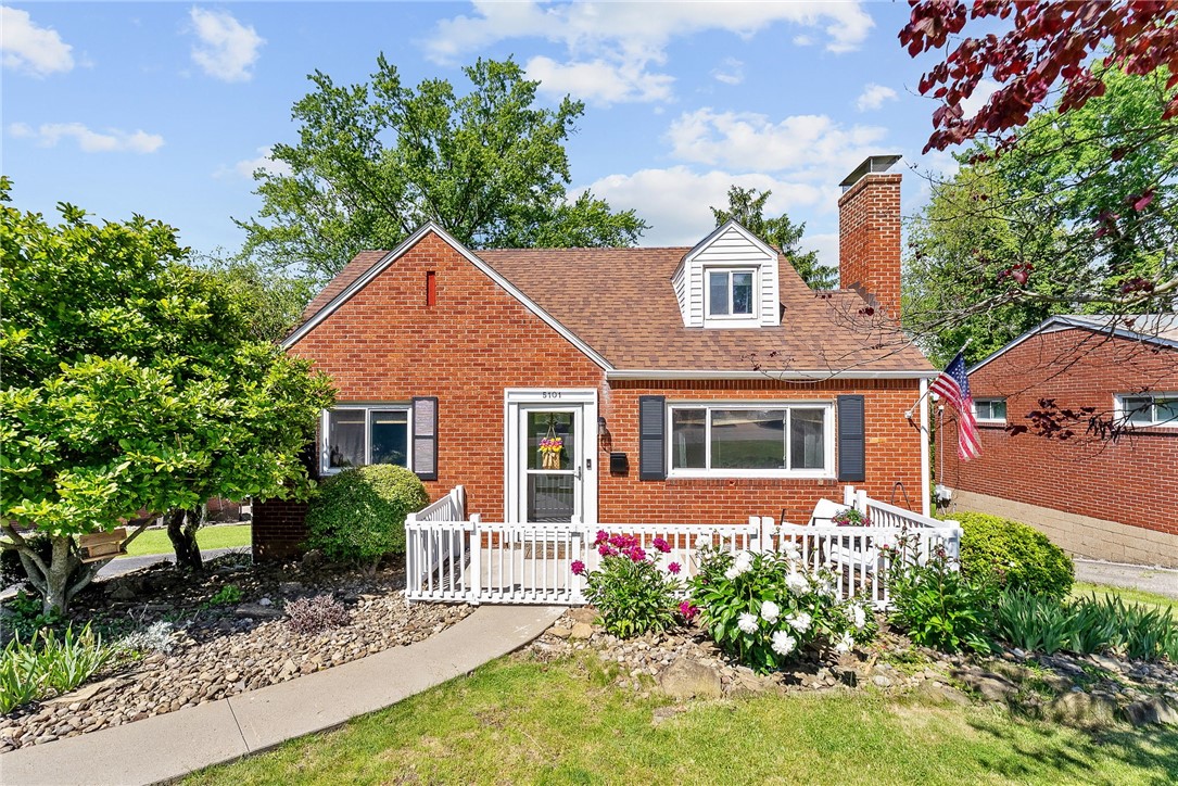 5101 Azalea Dr, Whitehall, Pennsylvania image 2