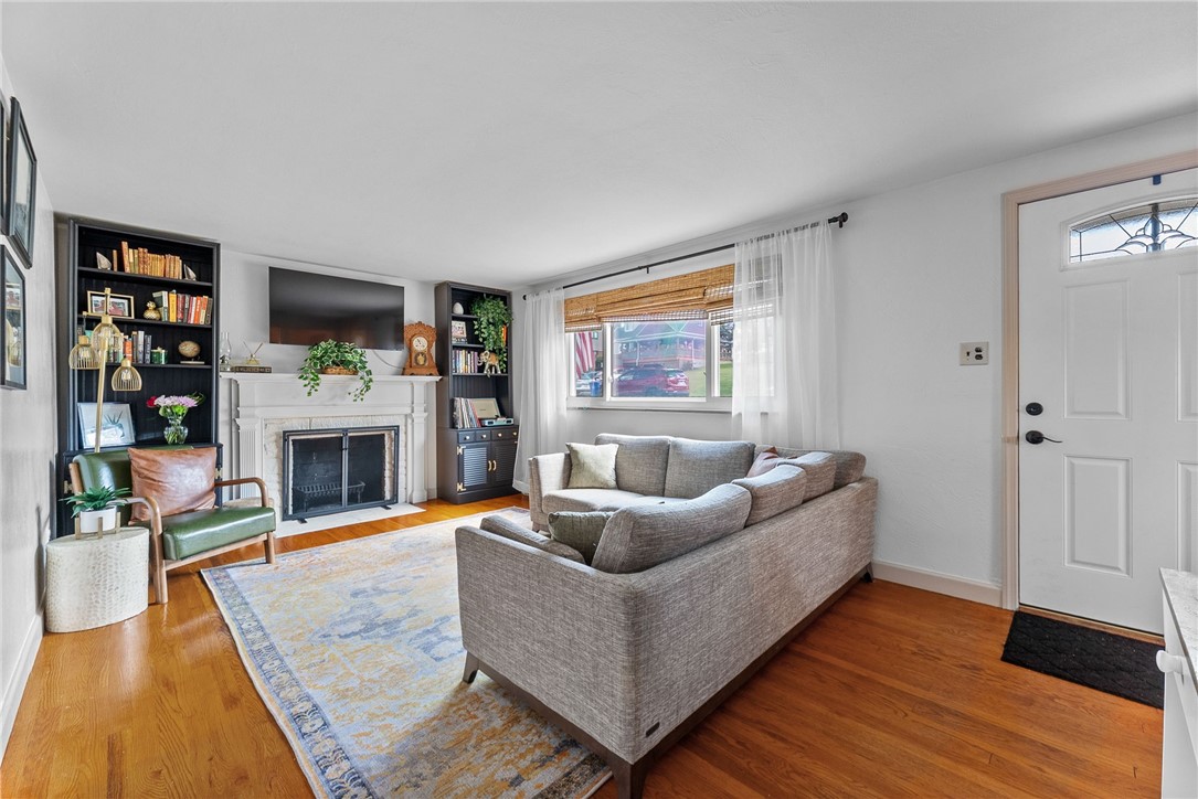 5101 Azalea Dr, Whitehall, Pennsylvania image 7