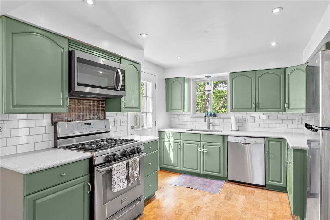 5101 Azalea Dr, Whitehall, Pennsylvania image 12